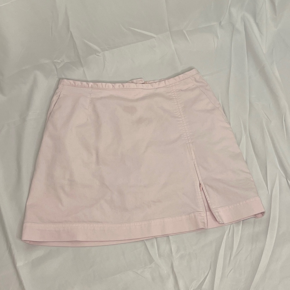 Nike golf skort DRI FIT size 10 light pink